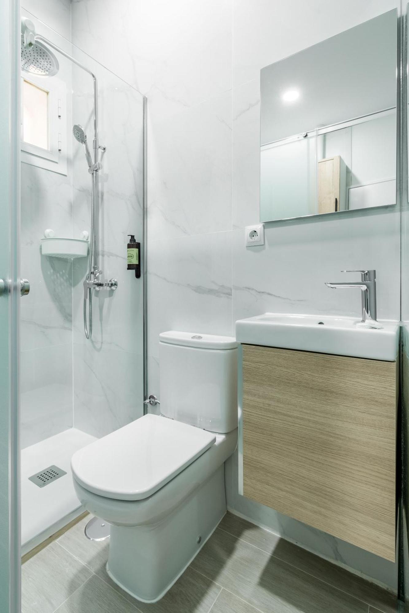 Charming Sol Apartment III Мадрид Экстерьер фото